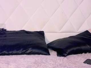 melodyhantz webcam model stream image