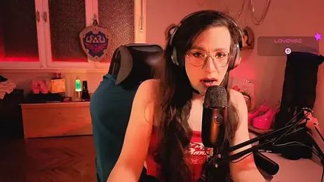 Zesty_Peach webcam model stream image