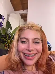 YunoRose_ webcam model stream image