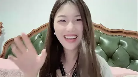 Sweet-Angel999 webcam stripchat model stream image