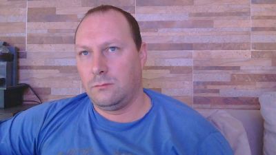 Lustonfan webcam cam4 model stream image