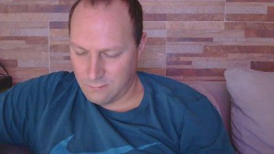 Lustonfan webcam model stream image