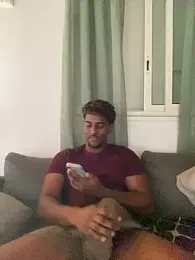 Axel_black10 webcam model stream image