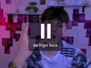 travis-wolf webcam model stream image