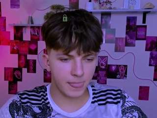 travis-wolf webcam model stream image