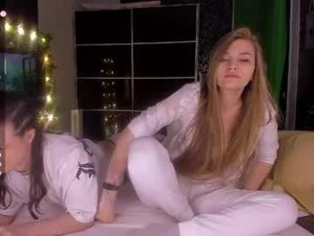 queenafina webcam chaturbate model stream image