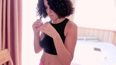 Cur1y_Sue webcam model stream image