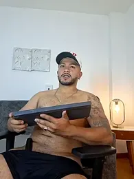 BrunoSilva_ webcam stripchat model stream image