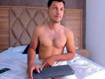 eimyandmaxi webcam chaturbate model stream image