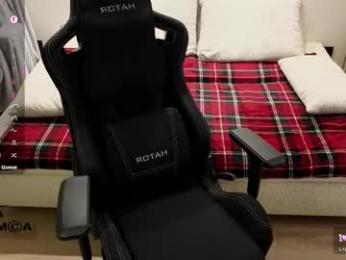 larstar01 webcam model stream image