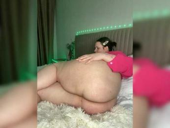 Divine-1 webcam model stream image