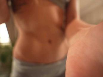 baby-maksin webcam bongacams model stream image
