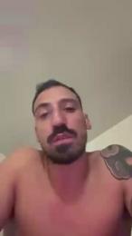 Yoquese233 webcam model stream image