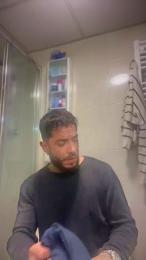 Hotvan22 webcam cam4 model stream image