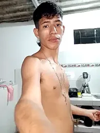 dareck_18 webcam model stream image