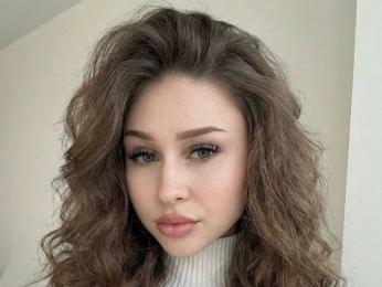 JunitaDroze webcam livejasmin model stream image