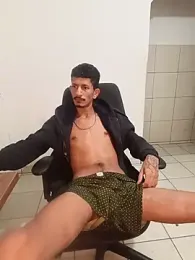 theyllorwillian webcam model stream image