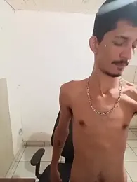 theyllorwillian webcam stripchat model stream image