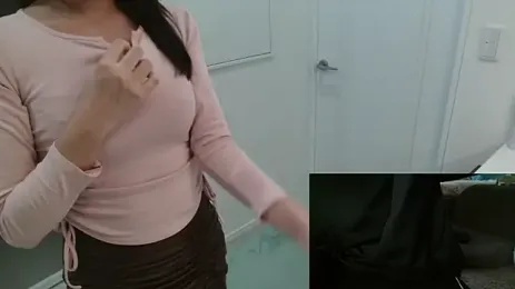 POCARI_SWEAT webcam model stream image