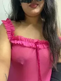 Summer_beach_ webcam model stream image
