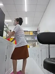 HinaLovely webcam model stream image