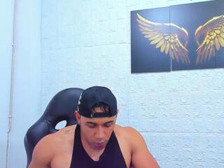 Aaron Velour webcam flirt4free model stream image