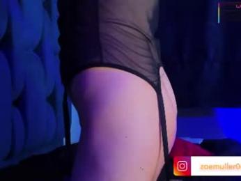 zoe_axel1 webcam chaturbate model stream image