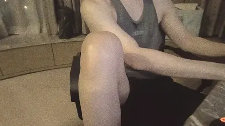 msk2004_06 webcam model stream image