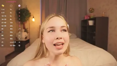 SusanneOsche webcam model stream image