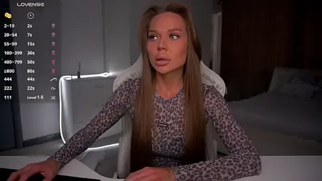 eVvushka webcam model stream image