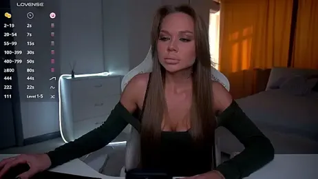 eVvushka webcam model stream image