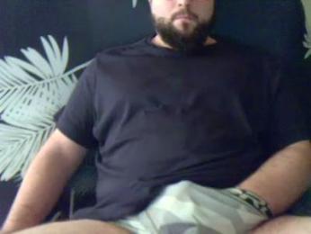 Bebeast webcam model stream image