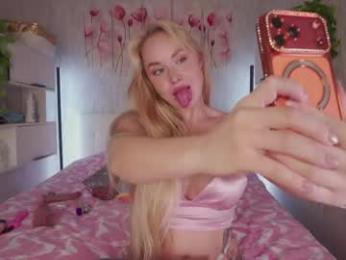 kitty_ricky webcam model stream image