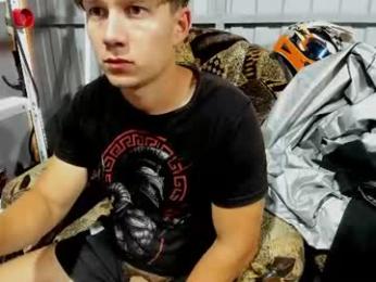 daniel_like webcam model stream image