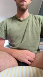 Uncutg webcam model stream image