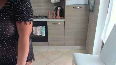 Carolyne2023 webcam model stream image
