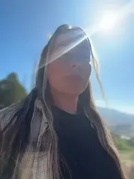 Mona_Plus webcam model stream image