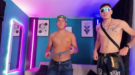 Oficial_KingOfHeavens webcam model stream image