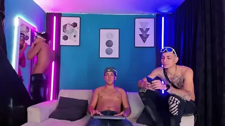 Oficial_KingOfHeavens webcam model stream image