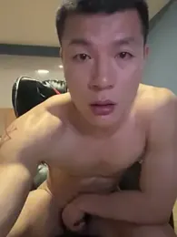 AAASuck webcam model stream image