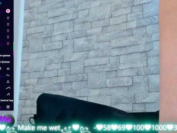 Nefirtiti webcam model stream image