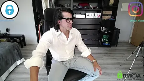 latinoo23bom webcam model stream image