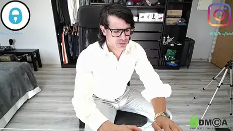 latinoo23bom webcam model stream image