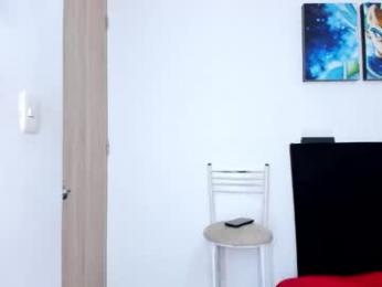 college_muscle_ass webcam model stream image