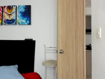 college_muscle_ass webcam model stream image