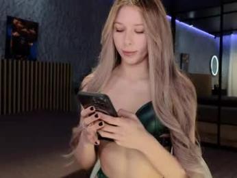 fox_eyesavage webcam chaturbate model stream image