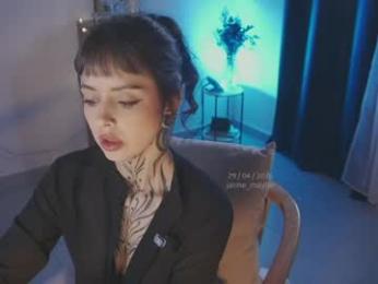 janne_maybe webcam chaturbate model stream image