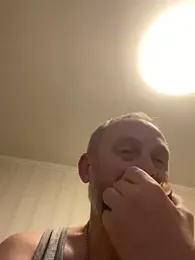 Frosl webcam stripchat model stream image