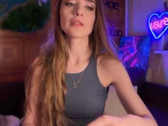 SweetyMeow webcam model stream image