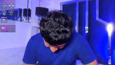 FemNoah webcam model stream image